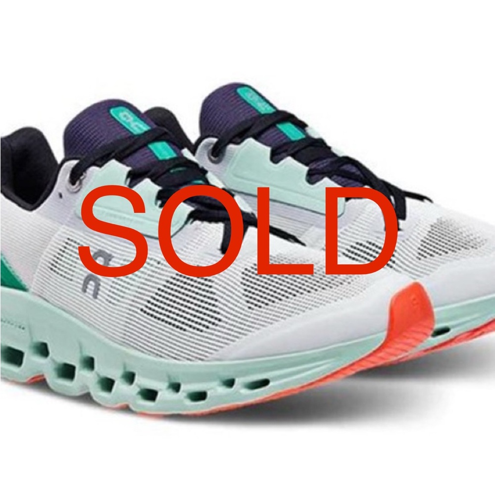 On Running Cloudstratus 2 Men's Shoes